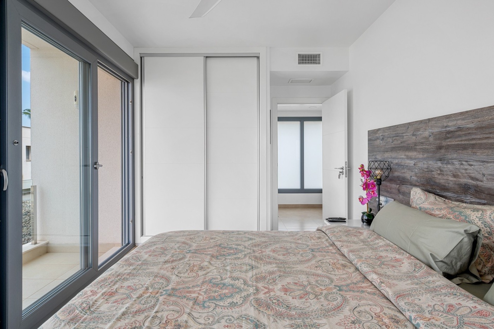 Sale - Detached Villa -
Jacarilla - Vistabella