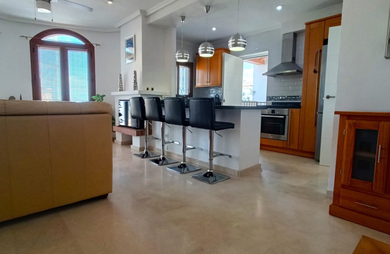 Sale - Detached Villa -
La Finca Golf - Algorfa