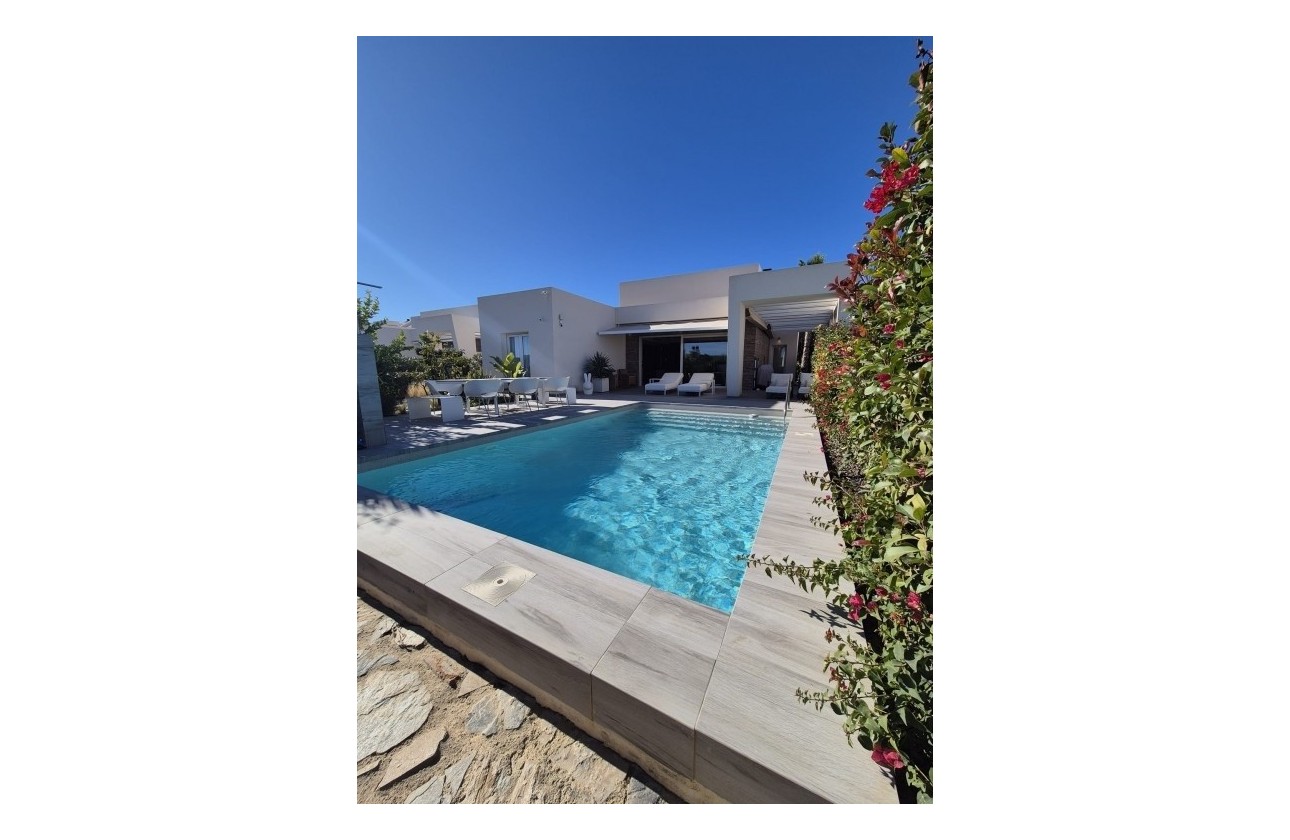 Sale - Detached Villa -
La Finca Golf - Inland