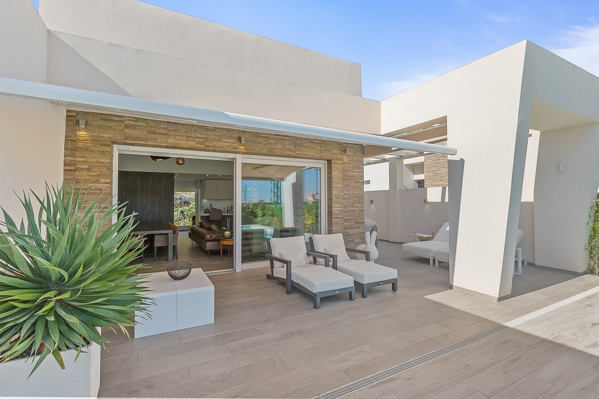 Sale - Detached Villa -
La Finca Golf - Inland