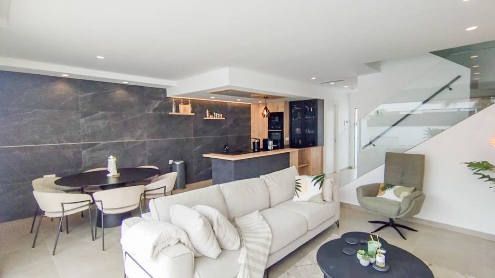 Sale - Detached Villa -
La Finca Golf - La Finca Golf and Spa Resort