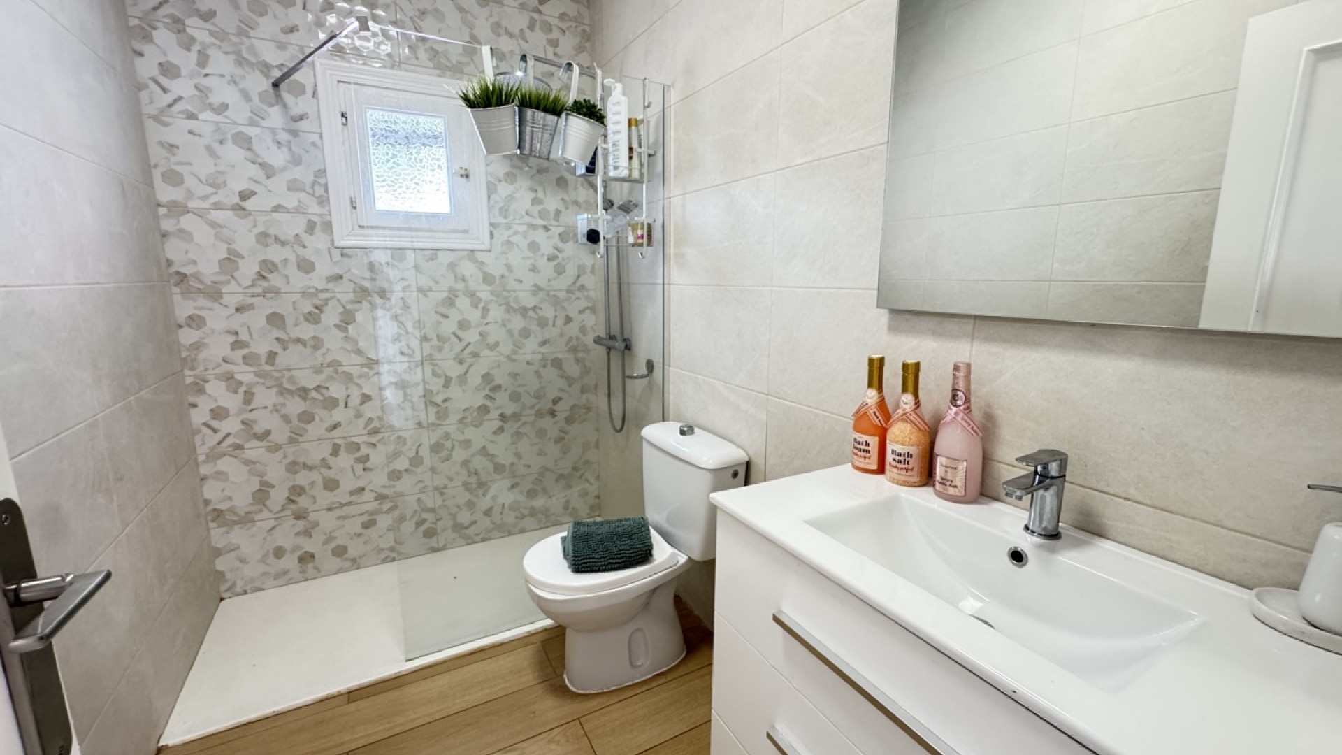 Sale - Detached Villa -
La Florida