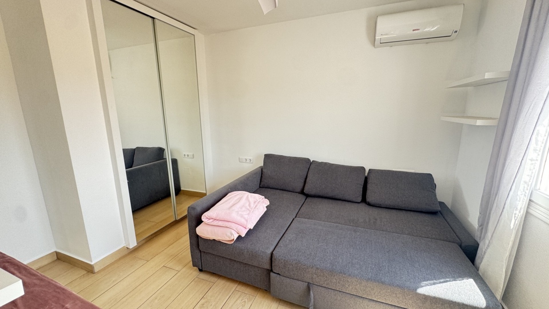 Sale - Detached Villa -
La Florida