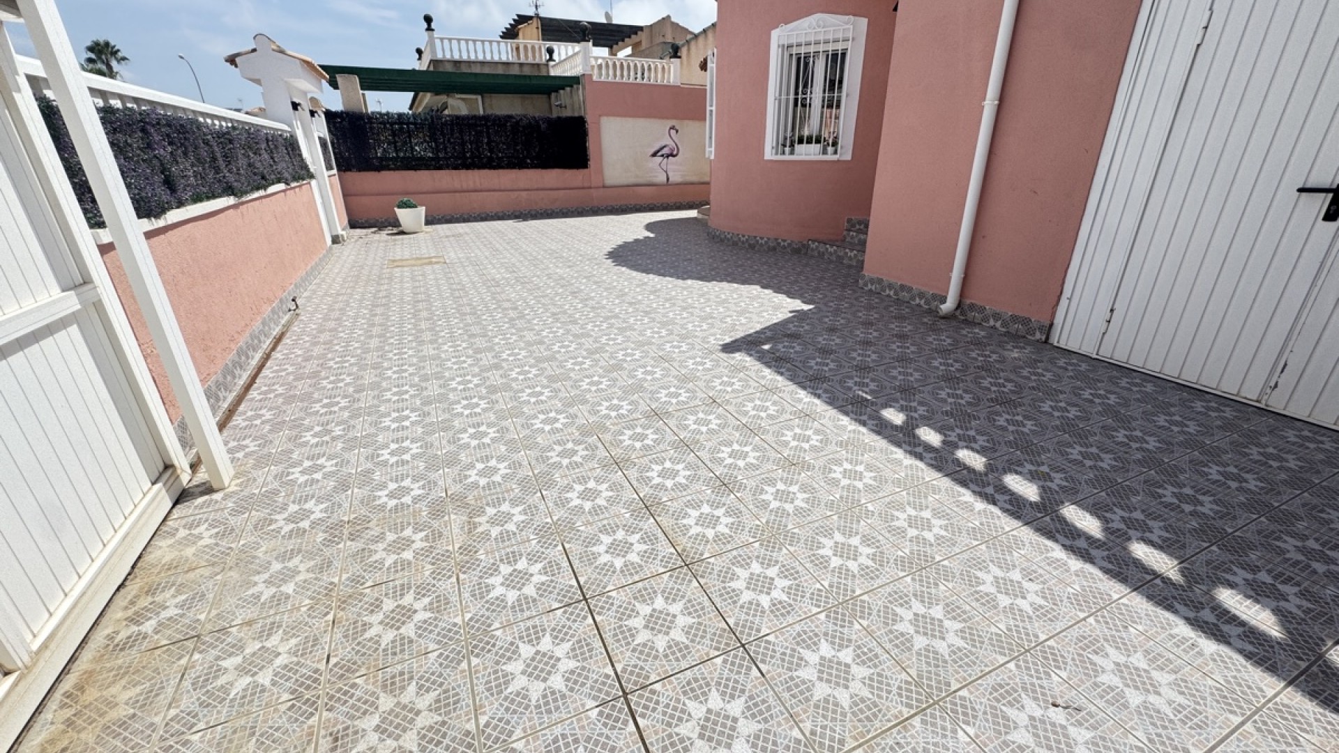 Sale - Detached Villa -
La Florida