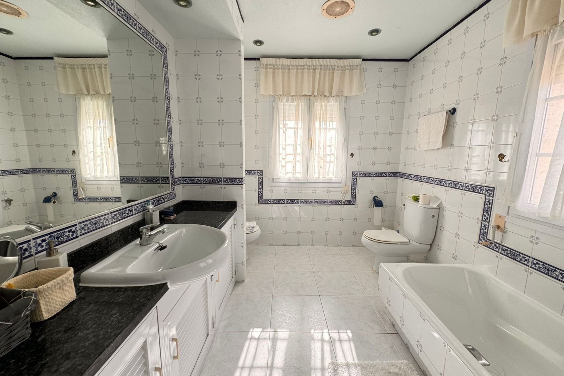Sale - Detached Villa -
La Manga del Mar Menor - Costa Calida
