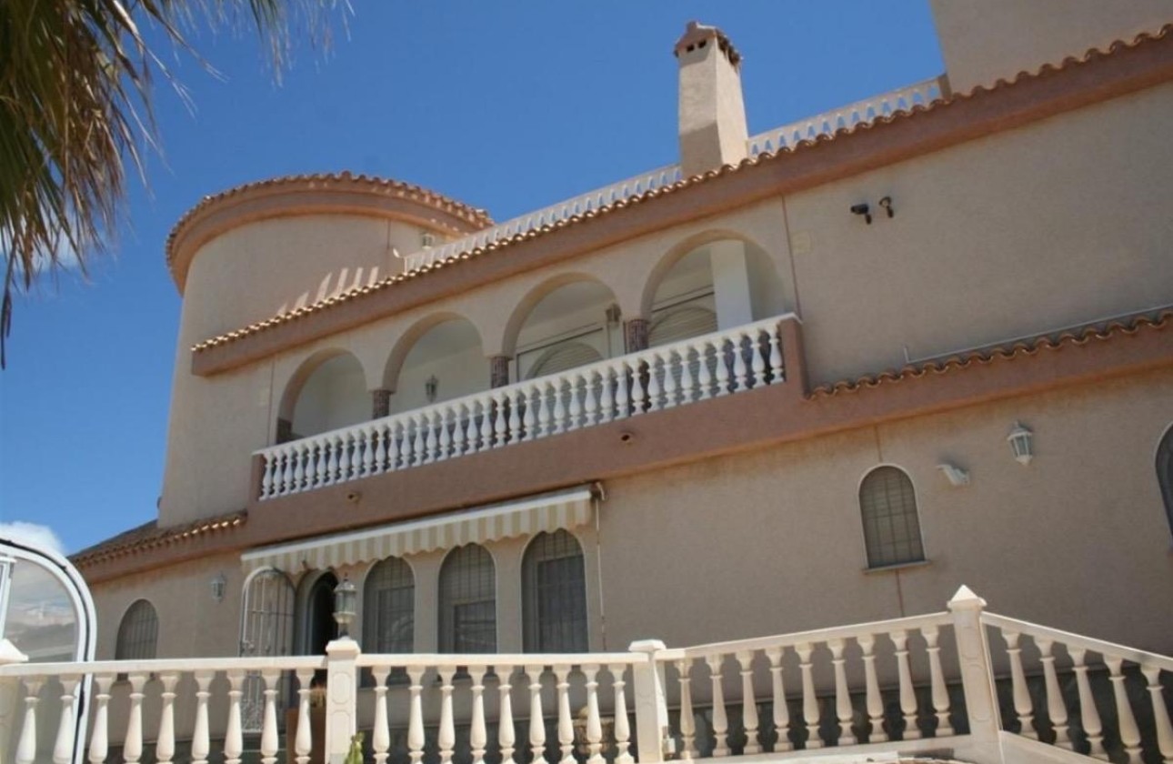 Sale - Detached Villa -
La Manga del Mar Menor - Km 17