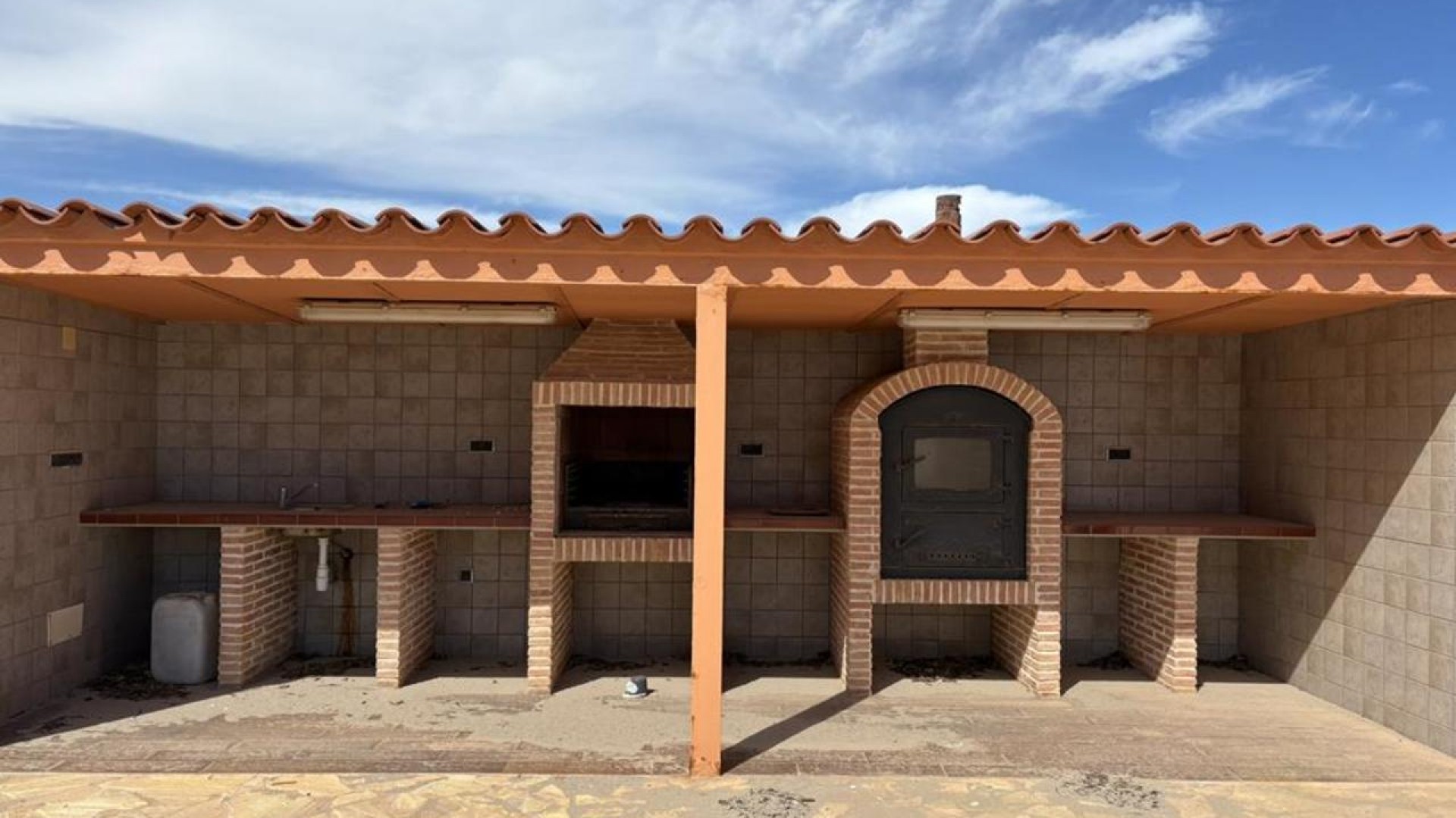 Sale - Detached Villa -
La Manga del Mar Menor