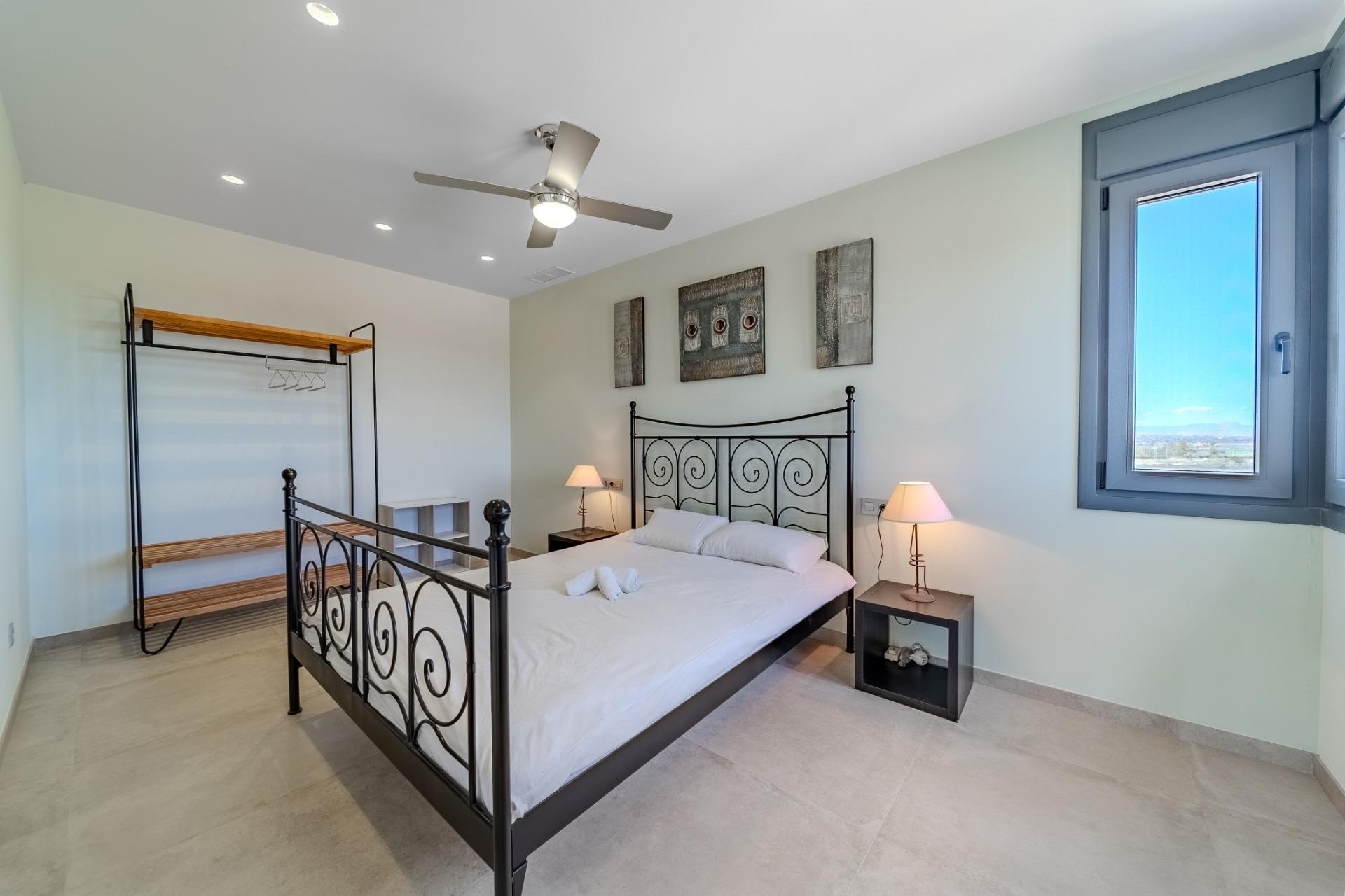 Sale - Detached Villa -
La marina - La Marina