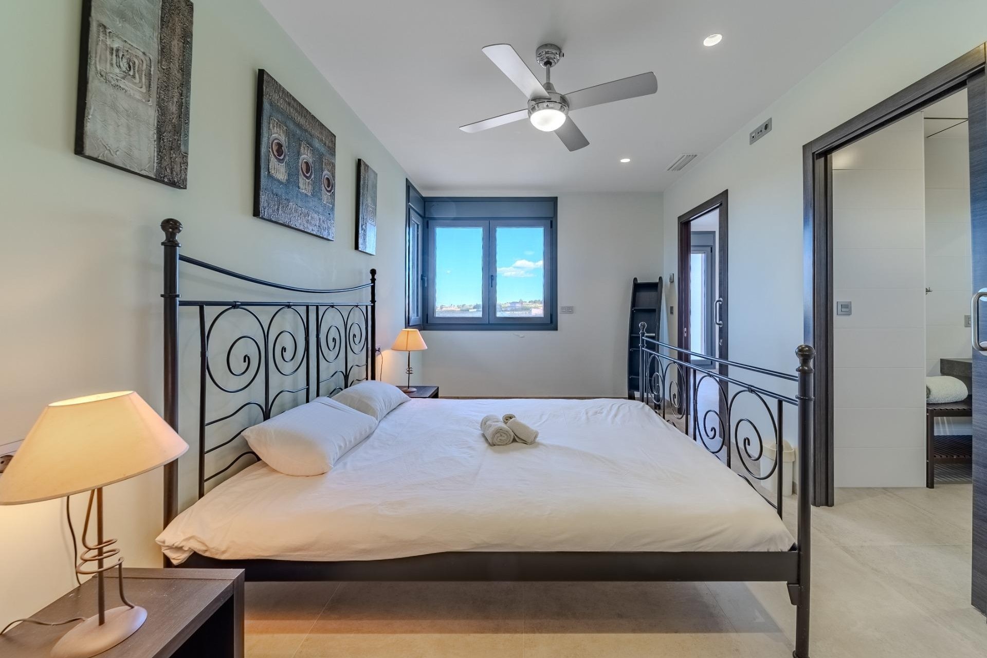 Sale - Detached Villa -
La marina - La Marina