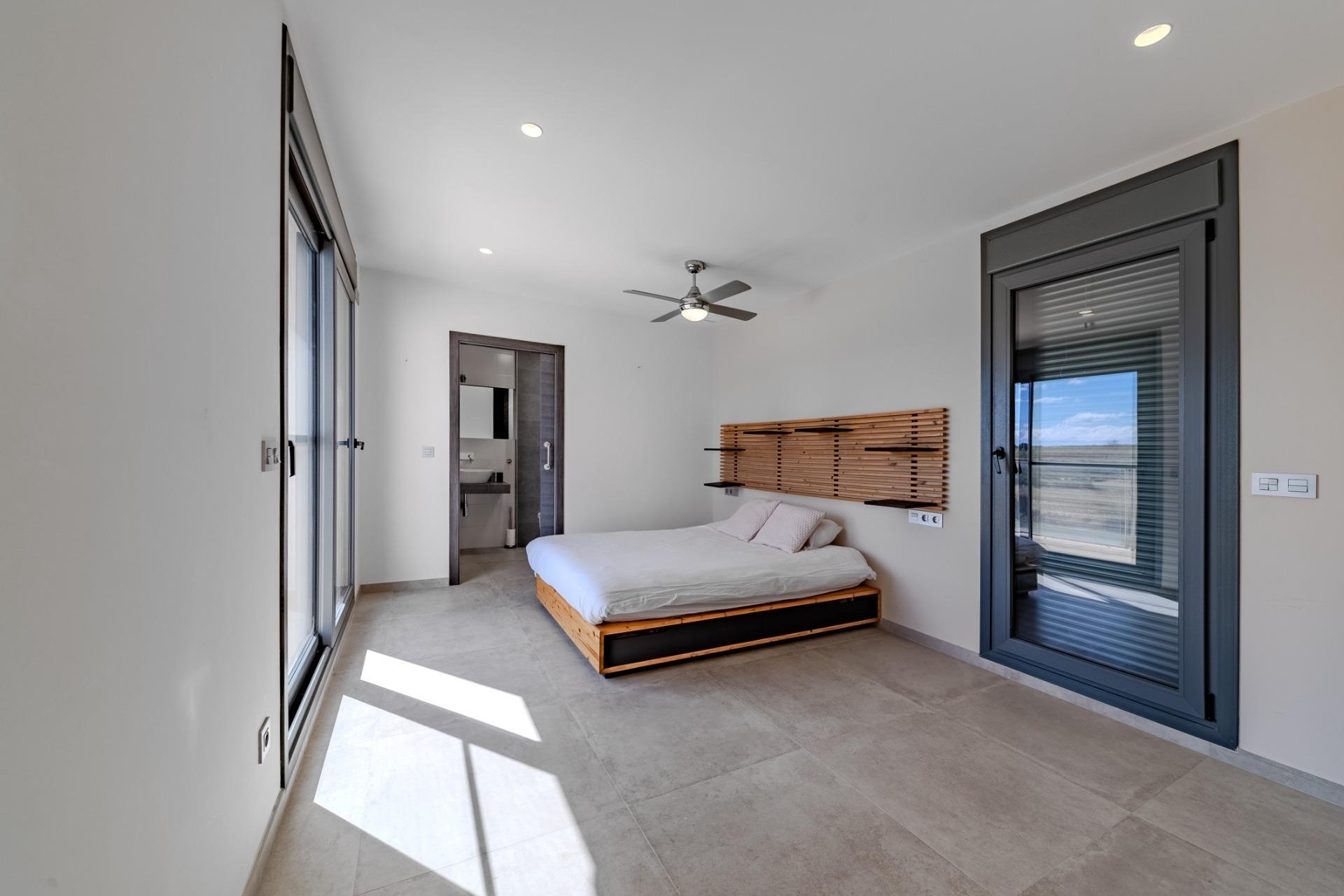 Sale - Detached Villa -
La marina - La Marina