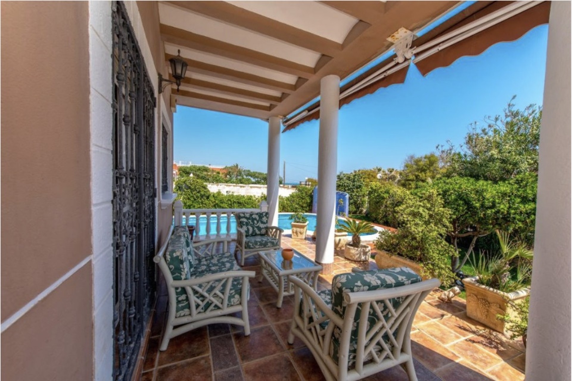 Sale - Detached Villa -
La Mata - Costa Blanca