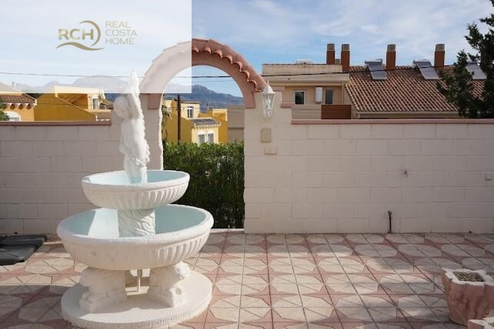 Sale - Detached Villa -
La Nucía - Montebello - Nou Espai