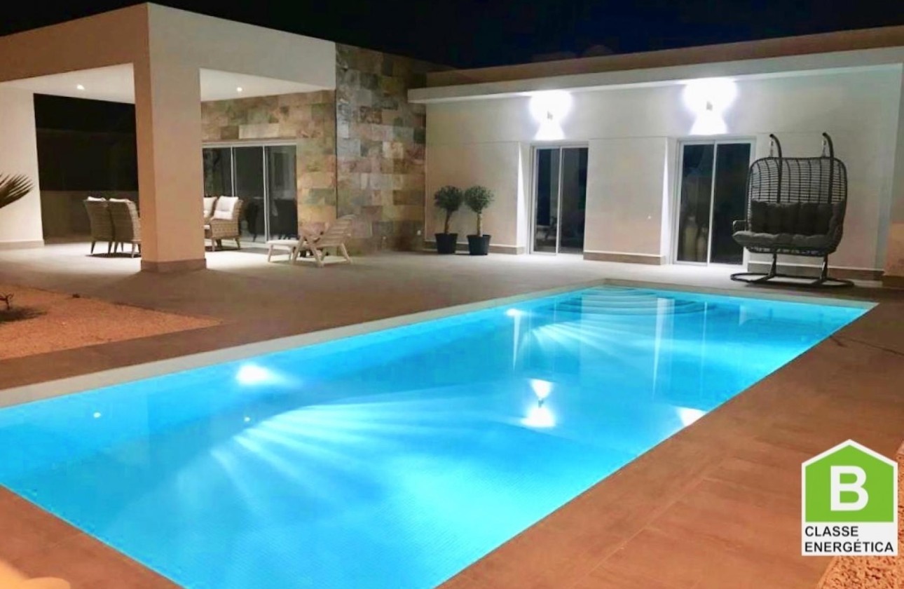 Sale - Detached Villa -
La Romana