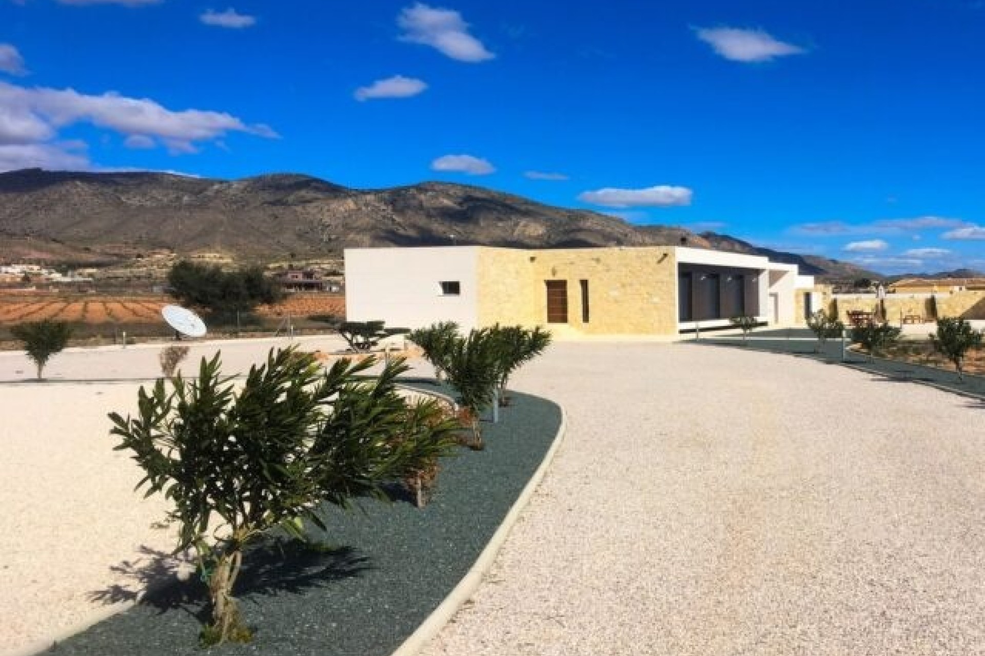 Sale - Detached Villa -
La Romana