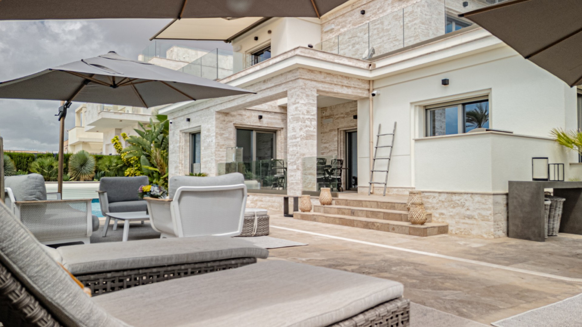 Sale - Detached Villa -
La Zenia - Beachside