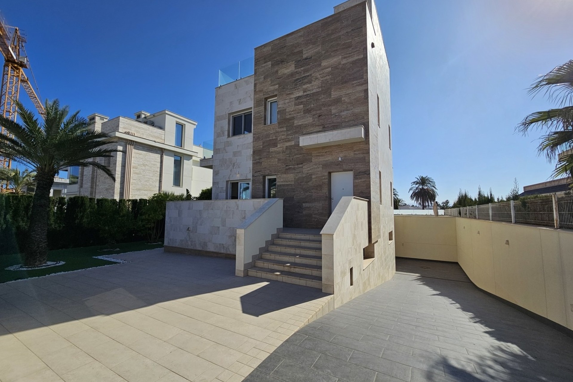 Sale - Detached Villa -
La Zenia - Costa Blanca