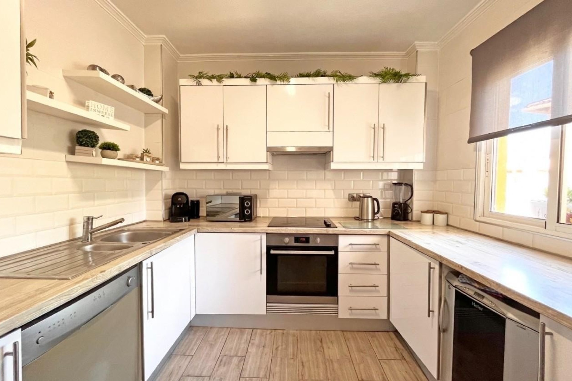 Sale - Detached Villa -
La Zenia - Costa Blanca