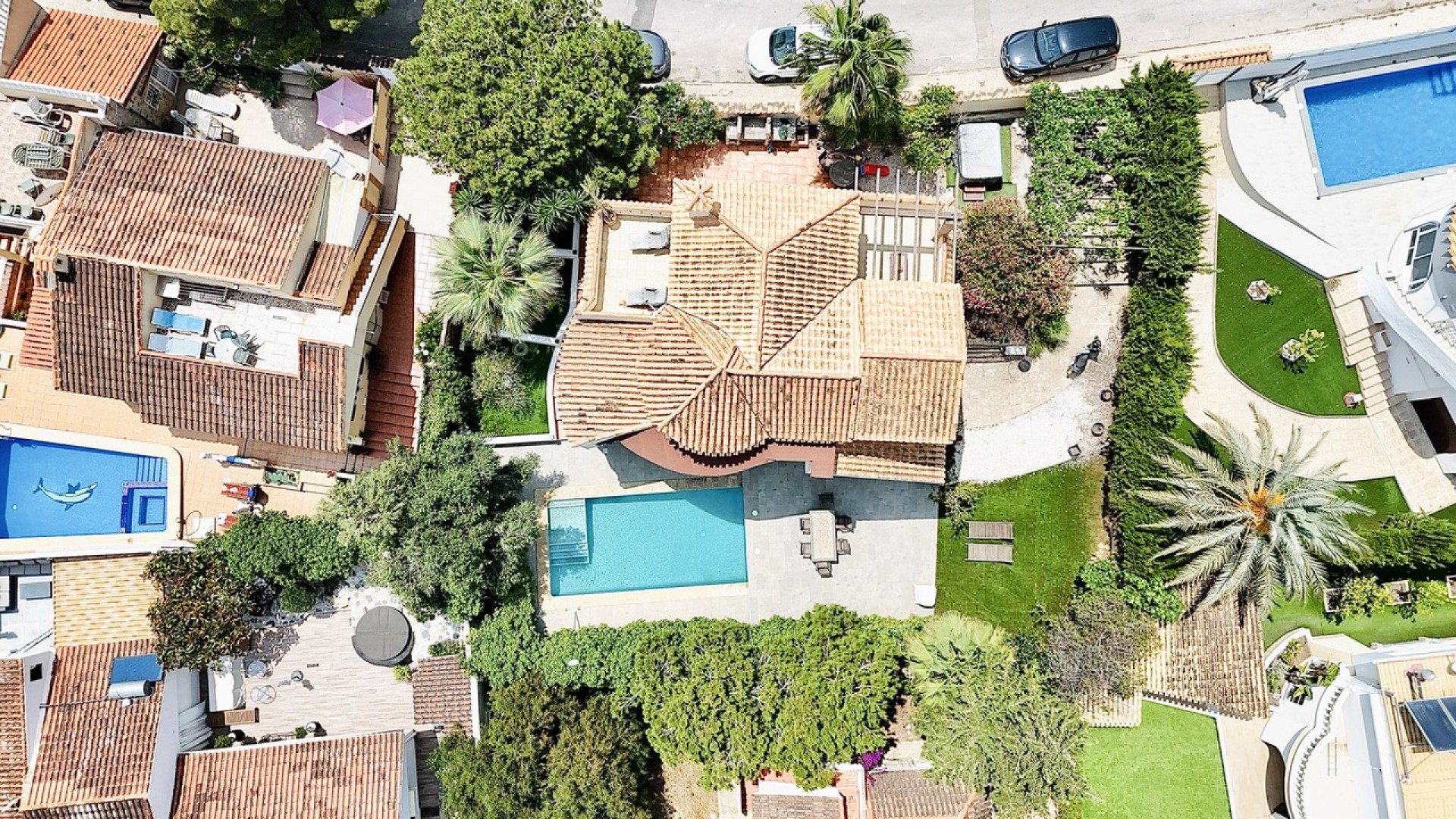 Sale - Detached Villa -
La Zenia