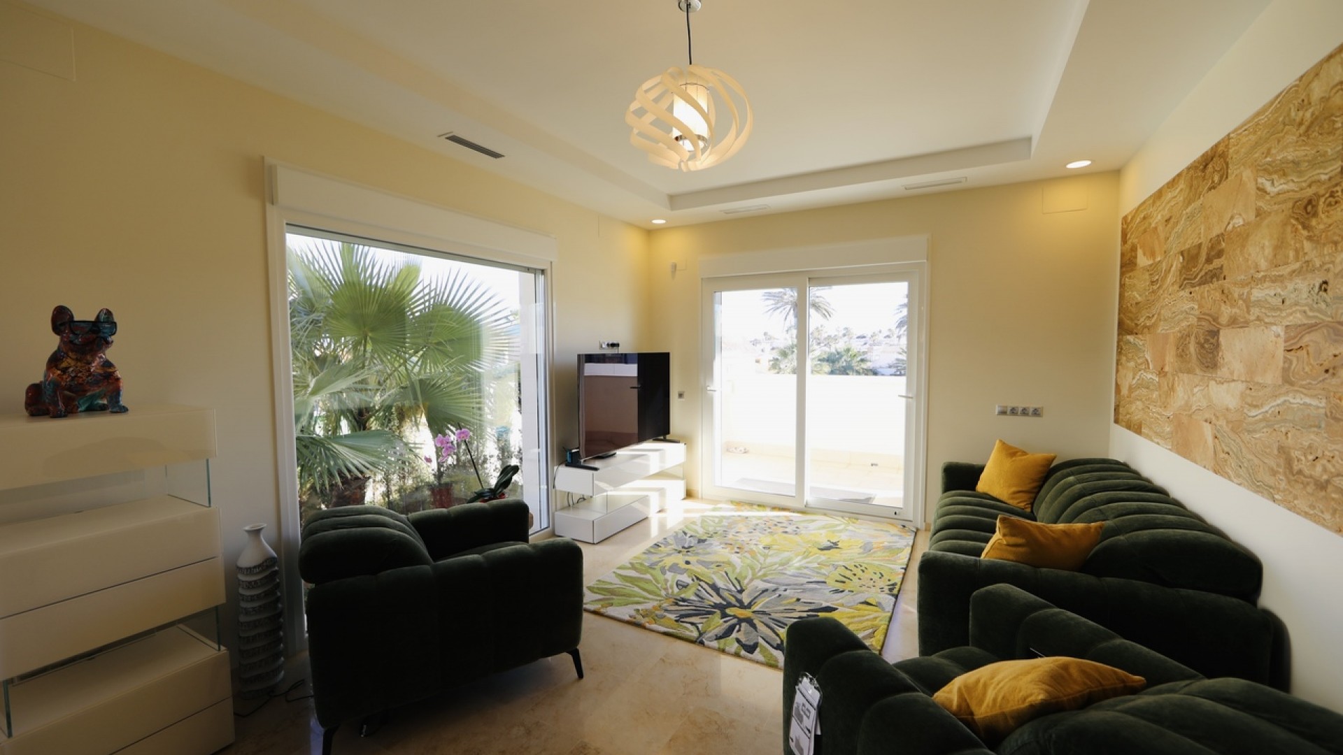 Sale - Detached Villa -
La Zenia