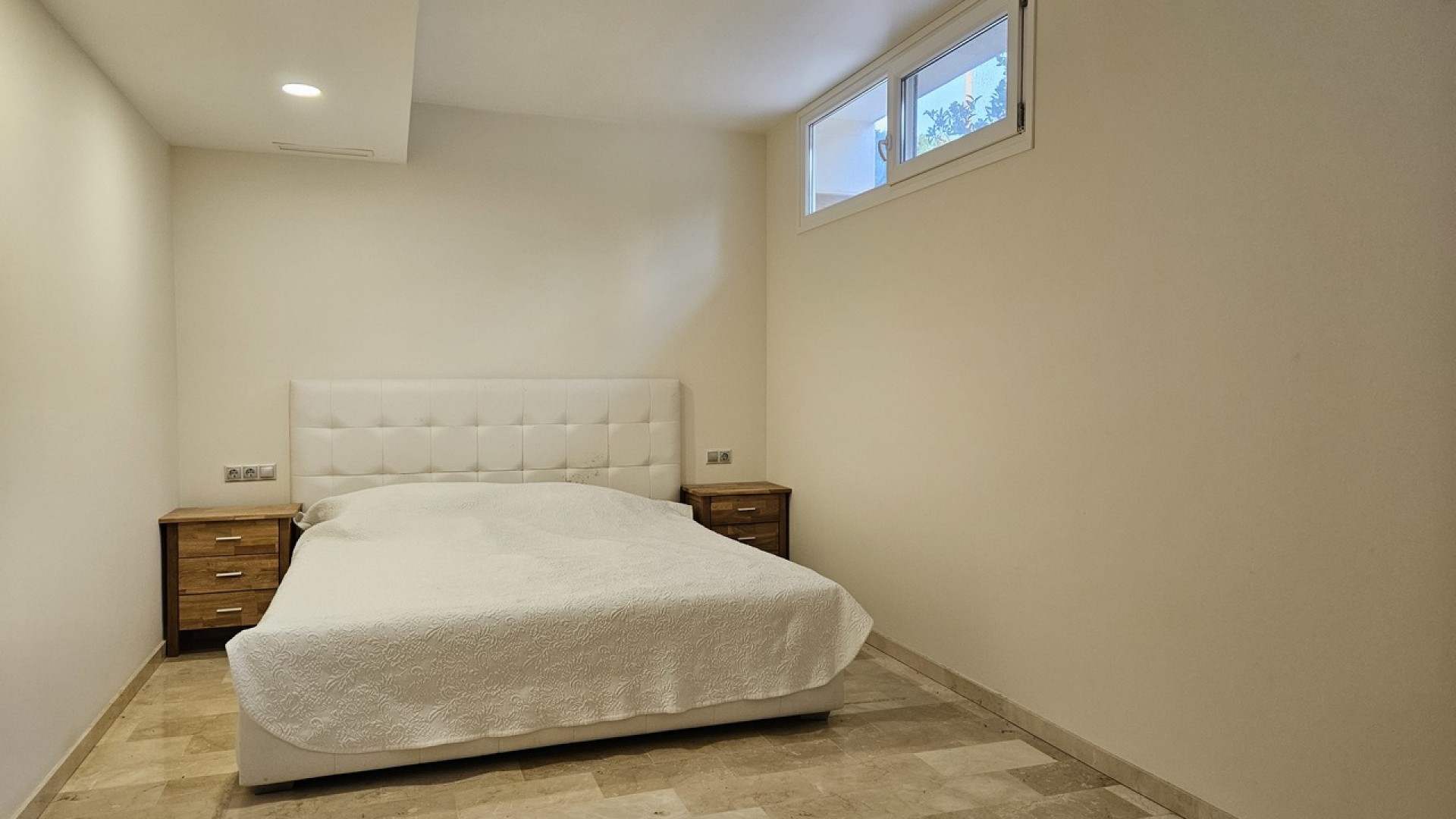 Sale - Detached Villa -
La Zenia