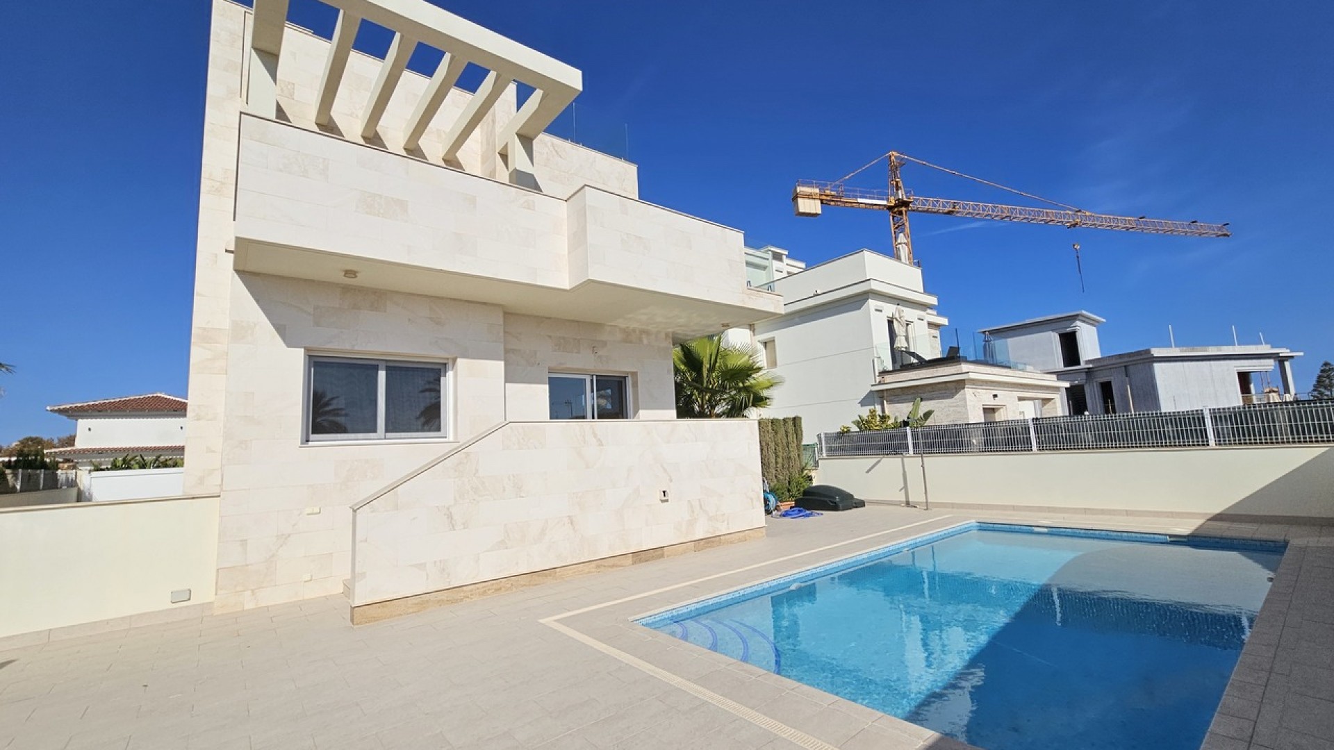 Sale - Detached Villa -
La Zenia