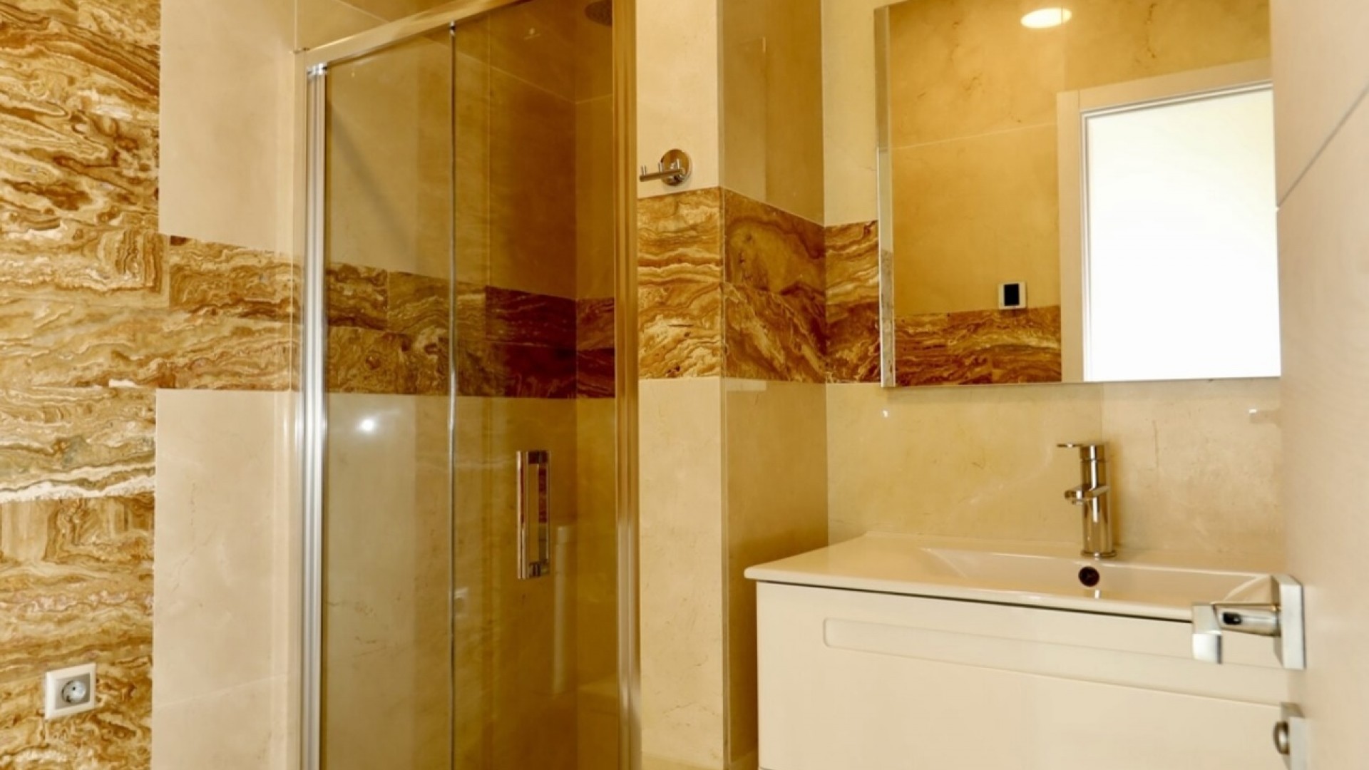 Sale - Detached Villa -
La Zenia