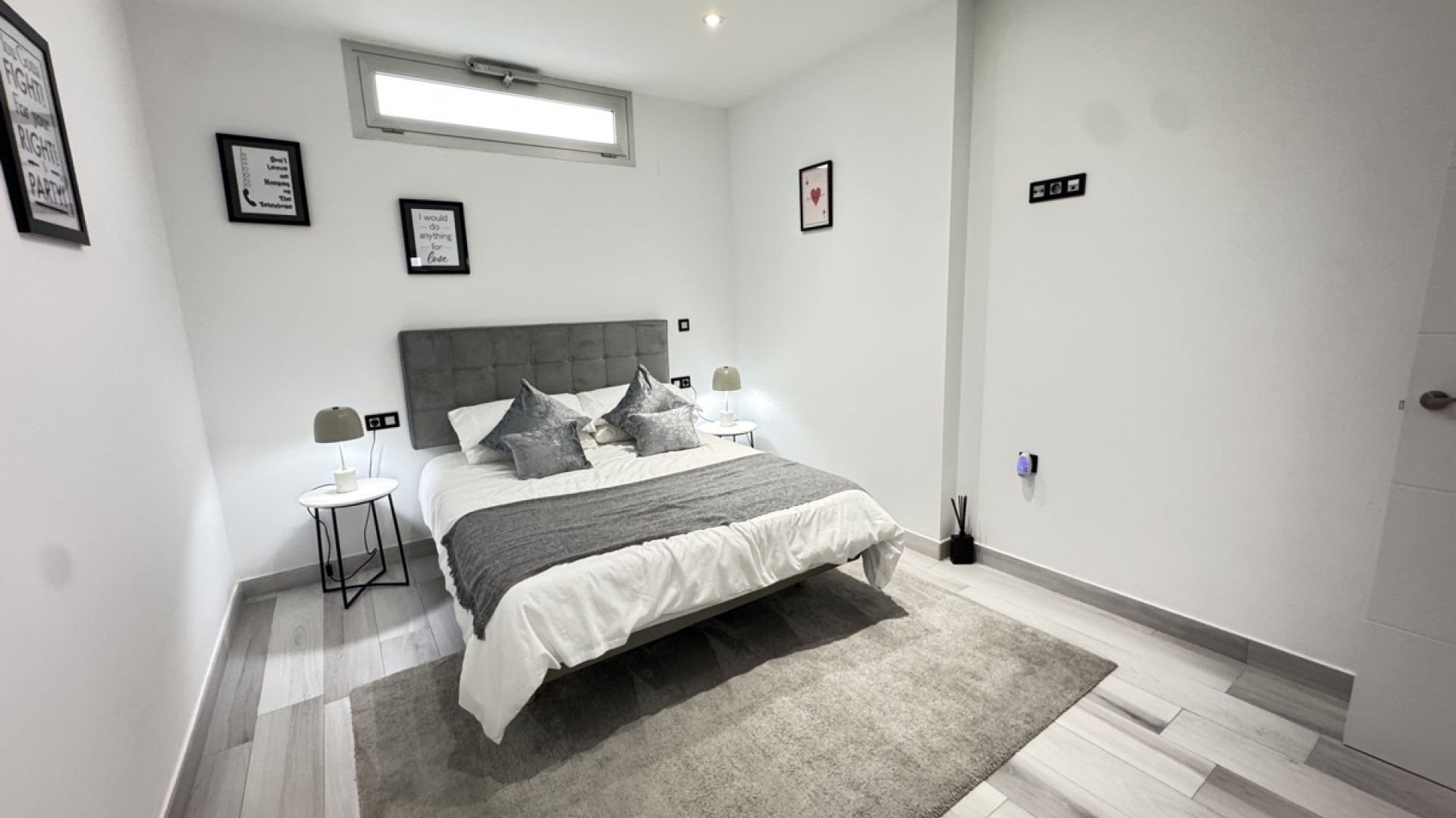 Sale - Detached Villa -
Lomas de Cabo Roig