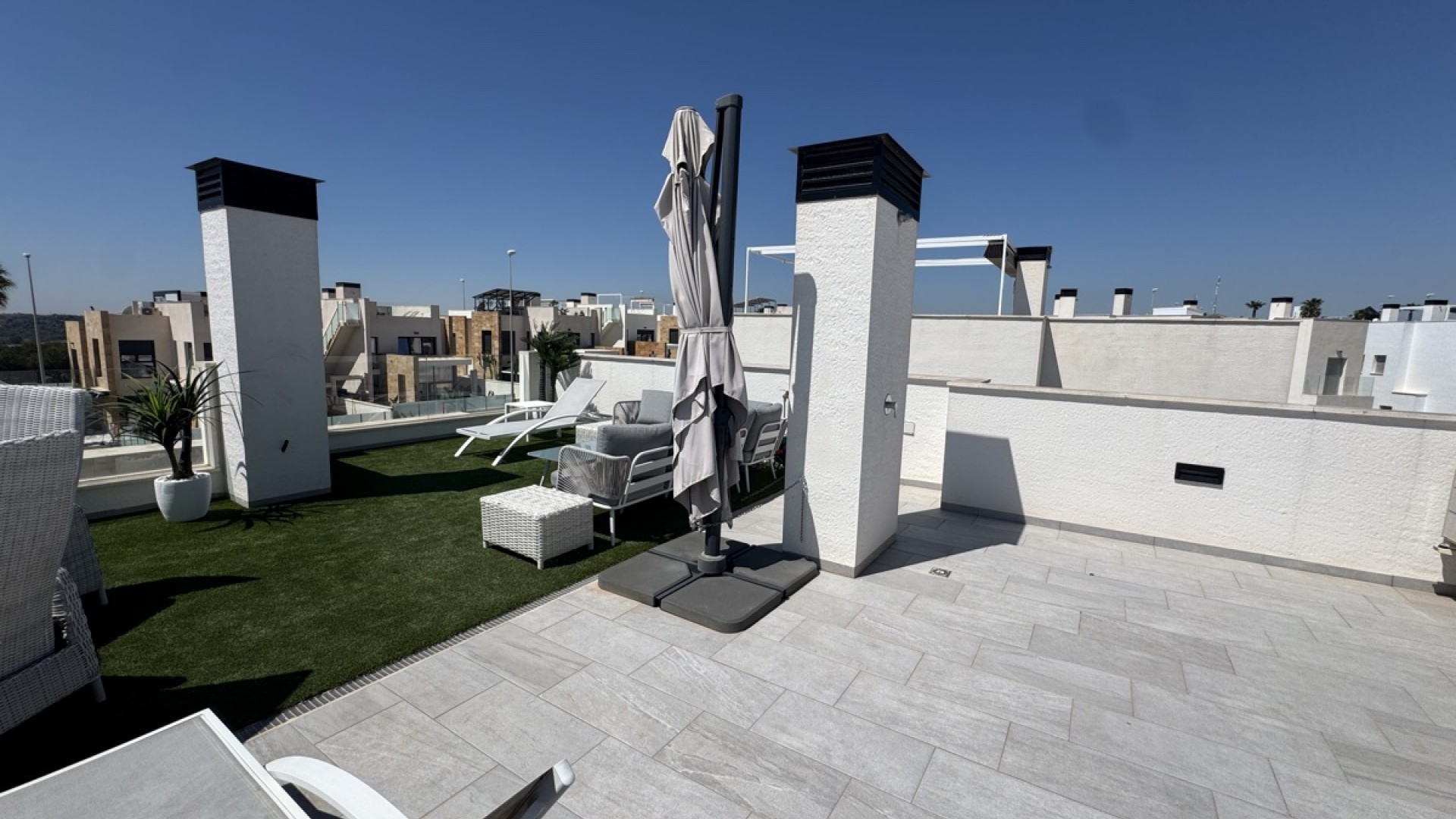 Sale - Detached Villa -
Lomas de Cabo Roig