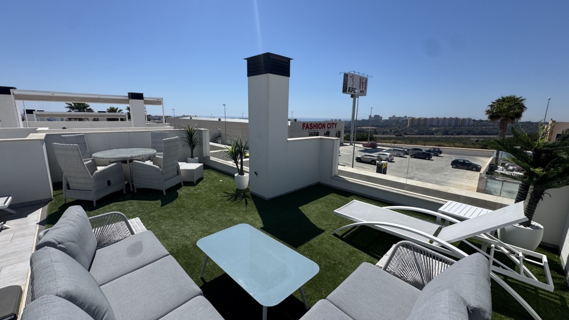 Sale - Detached Villa -
Lomas de Cabo Roig