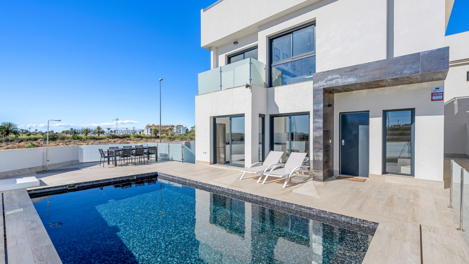 Sale - Detached Villa -
Los Alcazares - Serena Golf