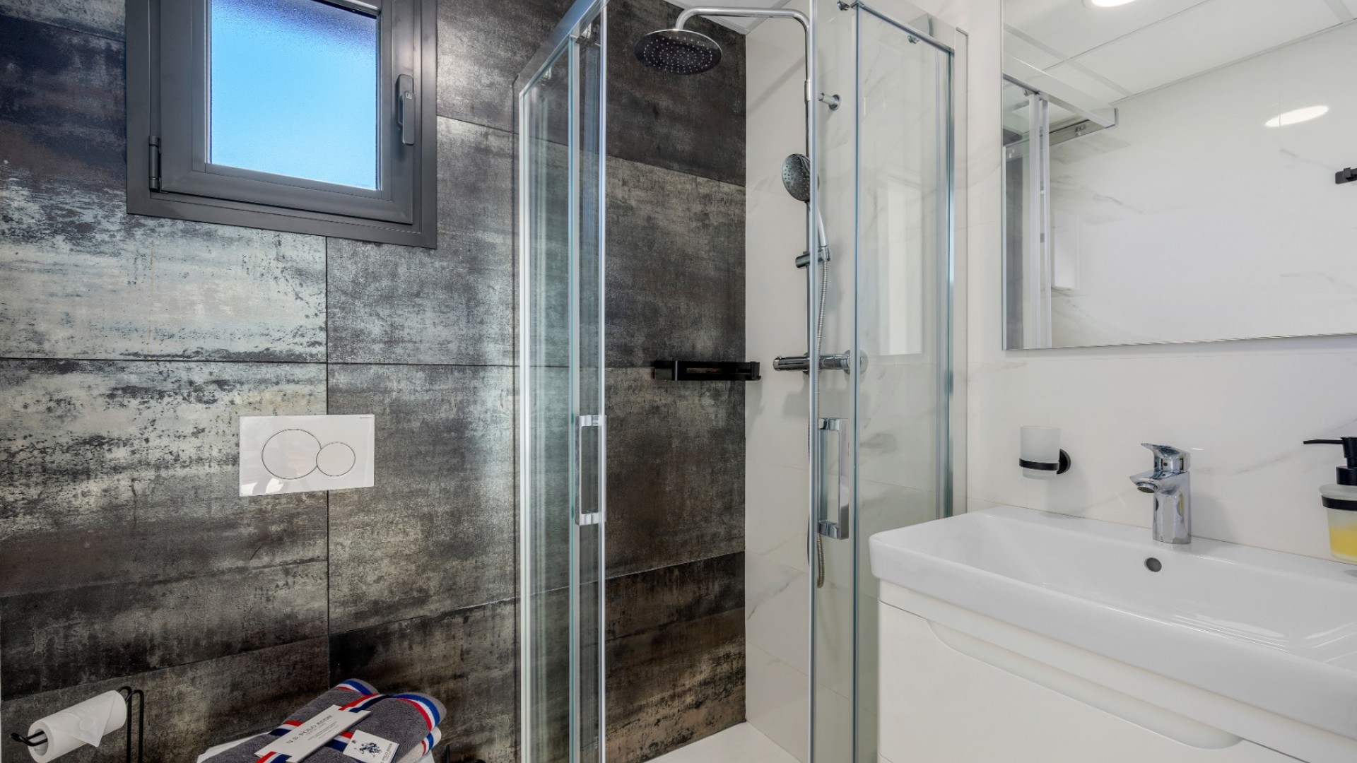 Sale - Detached Villa -
Los Alcazares - Serena Golf