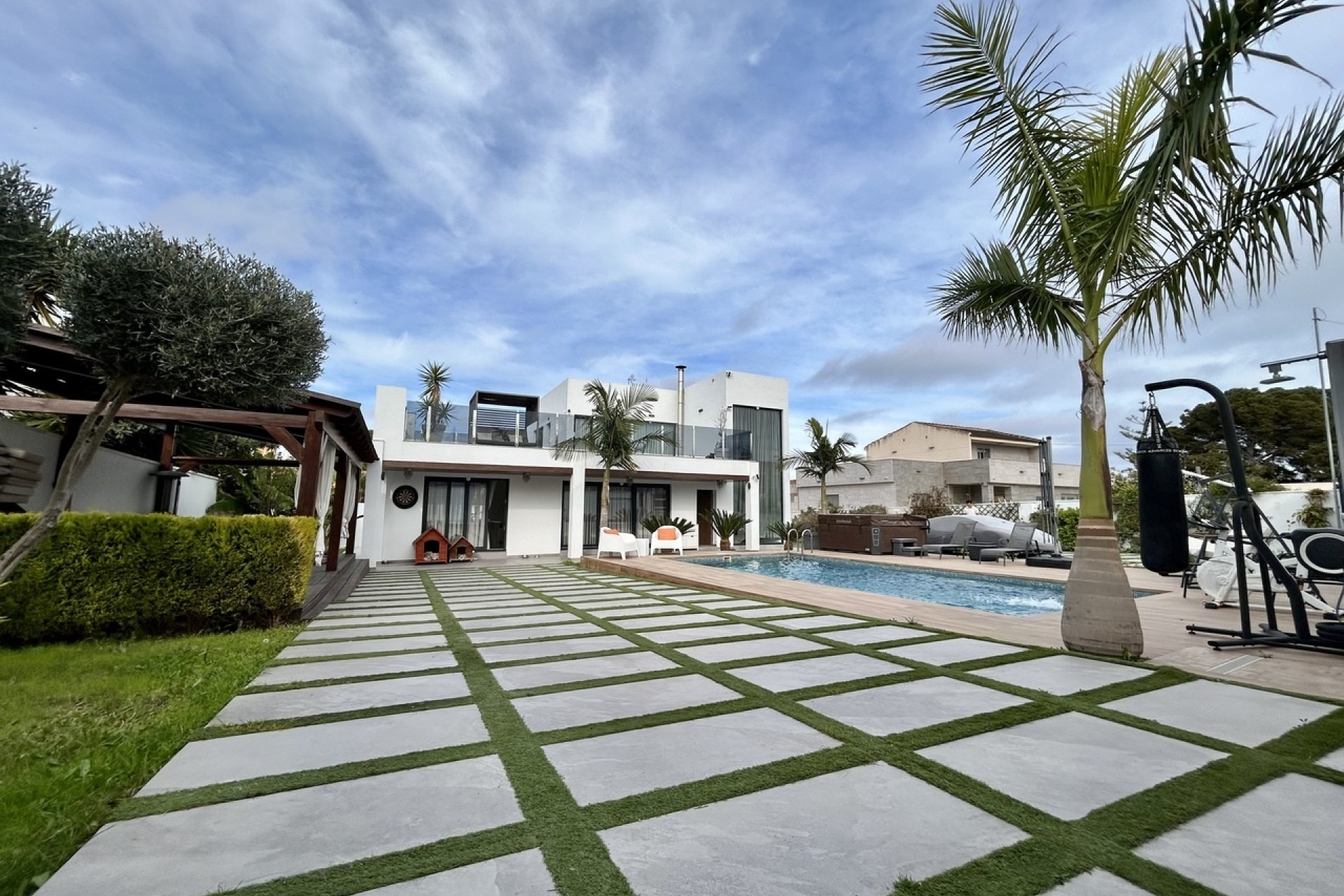 Sale - Detached Villa -
Los Balcones - Los Altos del Edén - Costa Blanca