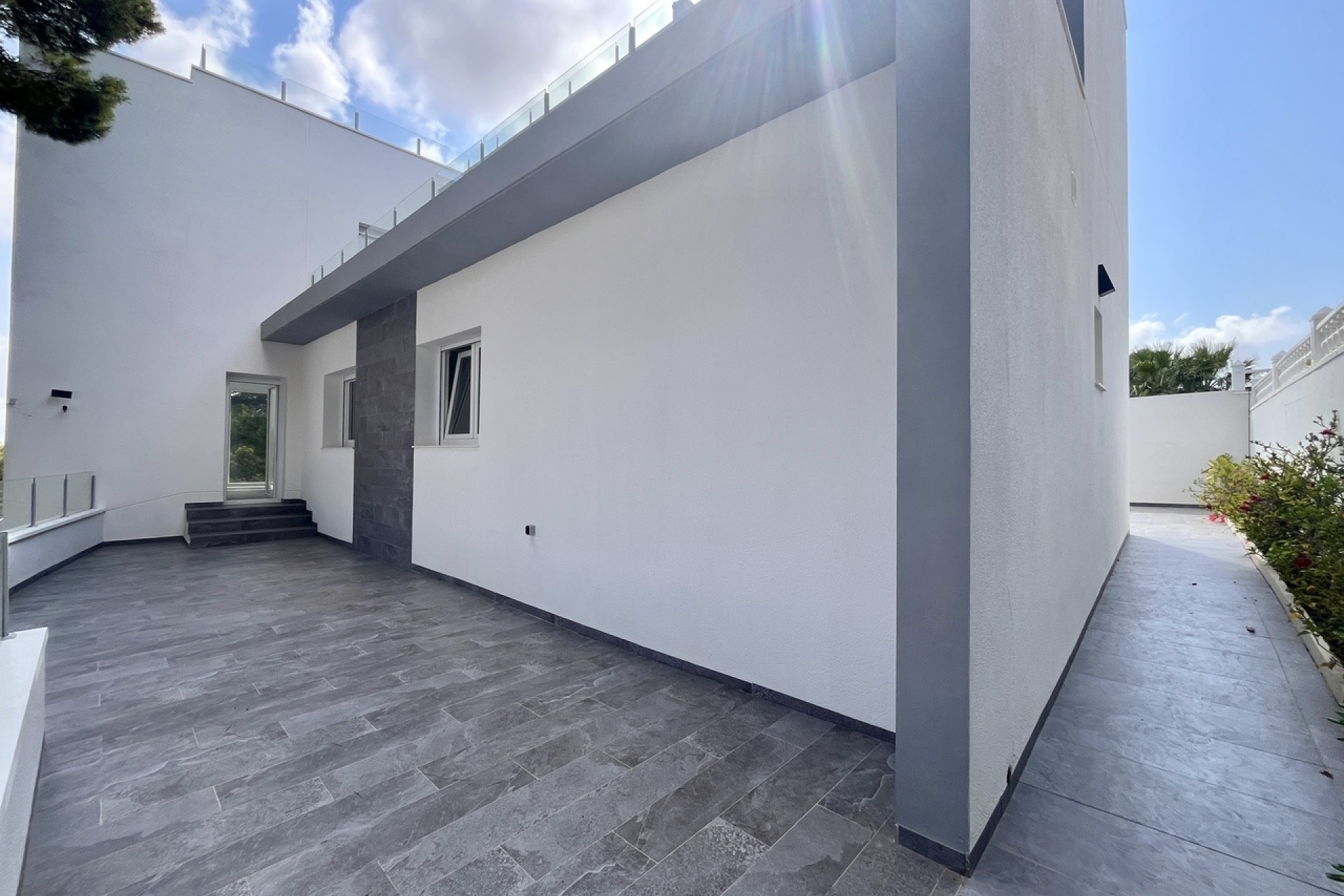Sale - Detached Villa -
Los Balcones - Los Altos del Edén - Costa Blanca