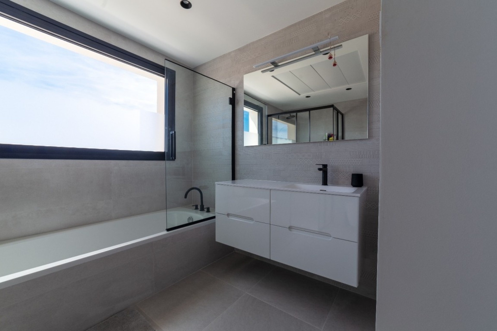 Sale - Detached Villa -
Los Montesinos - Costa Blanca