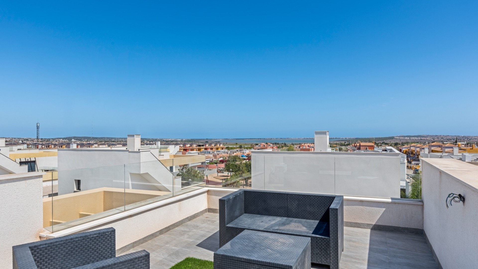 Sale - Detached Villa -
Los Montesinos - La Herada