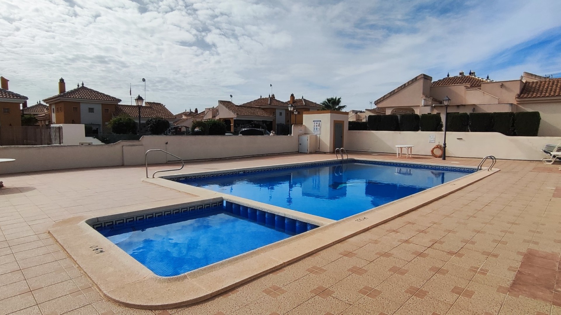 Sale - Detached Villa -
Los Montesinos - Los Montesinos - Urb. La Herrada