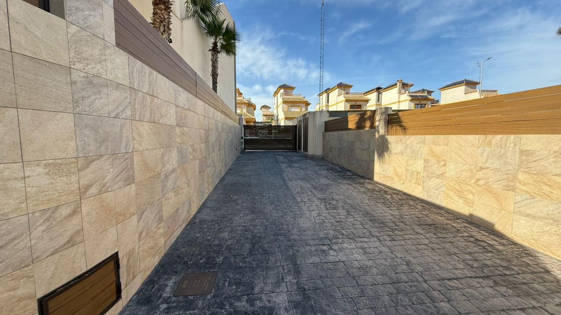 Sale - Detached Villa -
Los Montesinos