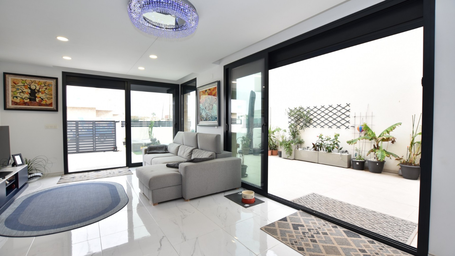 Sale - Detached Villa -
Los Montesinos