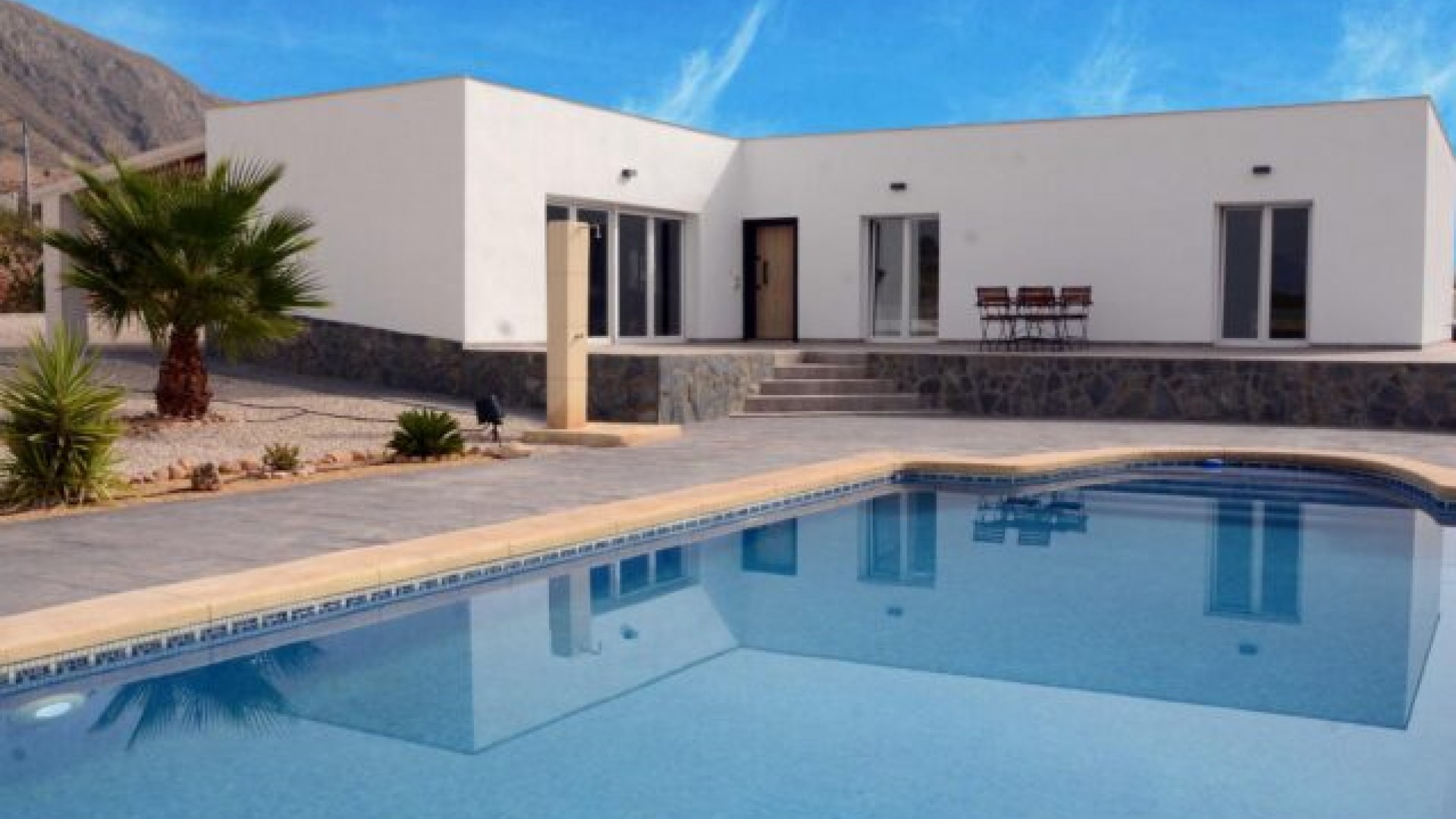 Sale - Detached Villa -
Macisvenda