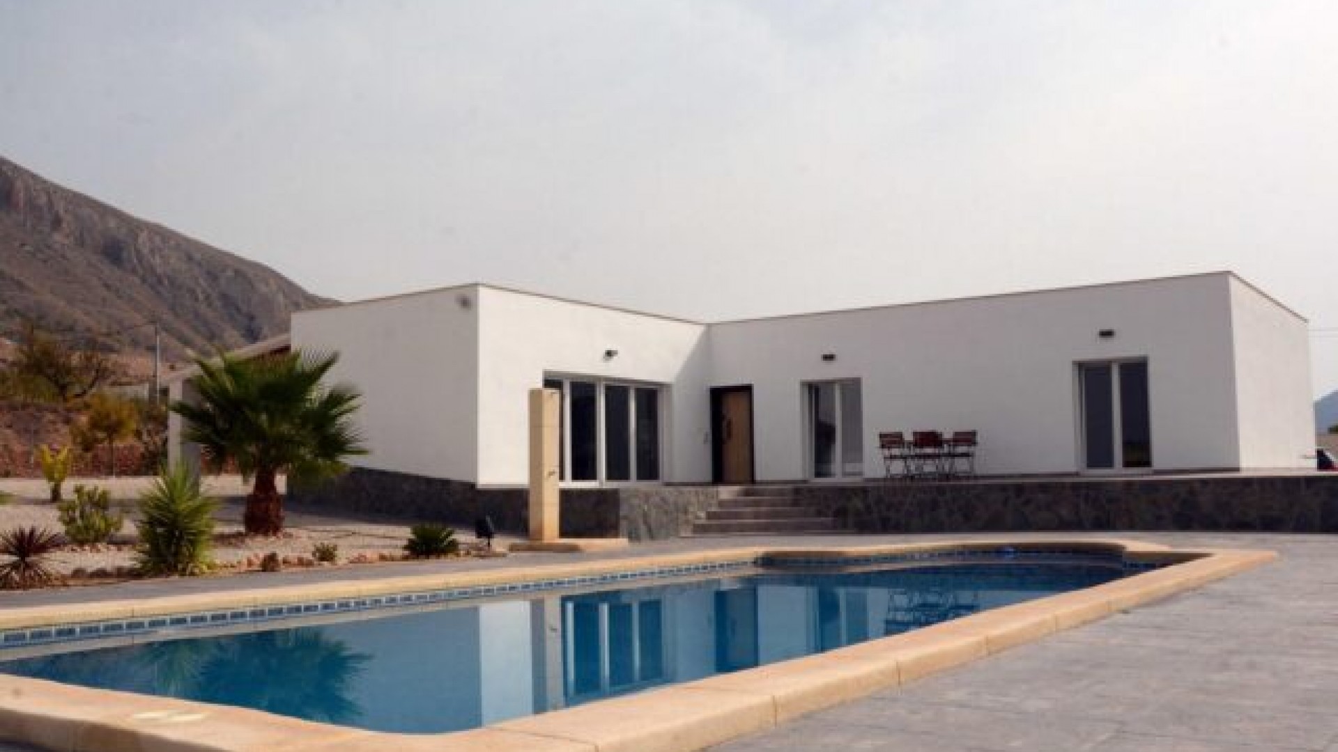 Sale - Detached Villa -
Macisvenda