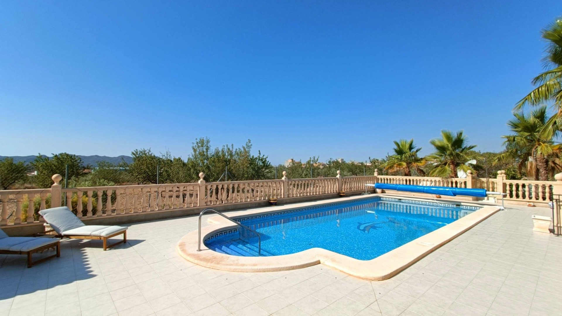 Sale - Detached Villa -
Macisvenda