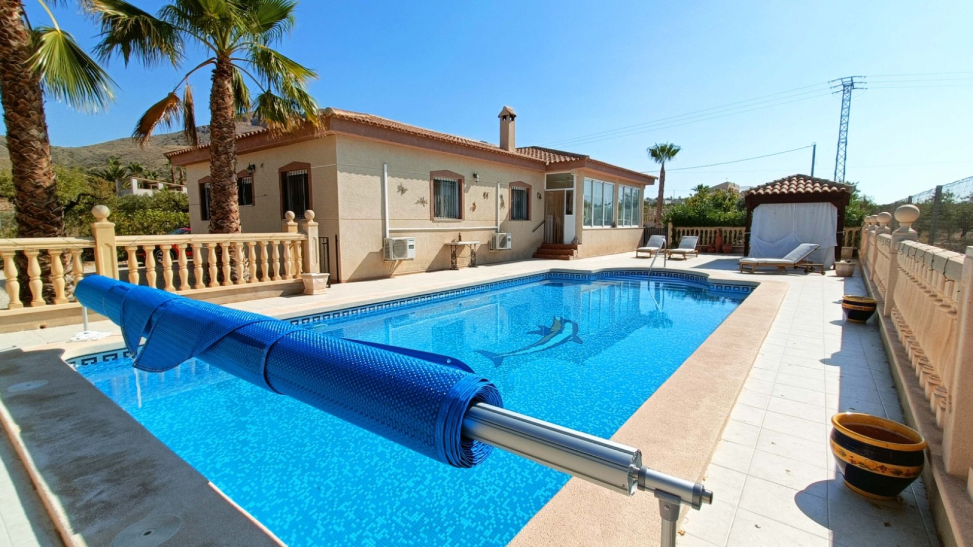 Sale - Detached Villa -
Macisvenda