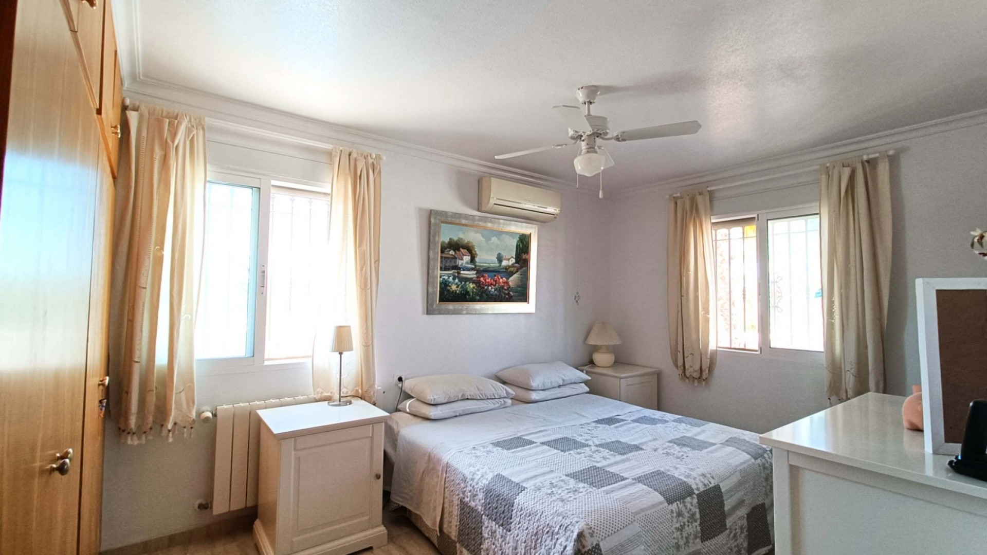 Sale - Detached Villa -
Macisvenda