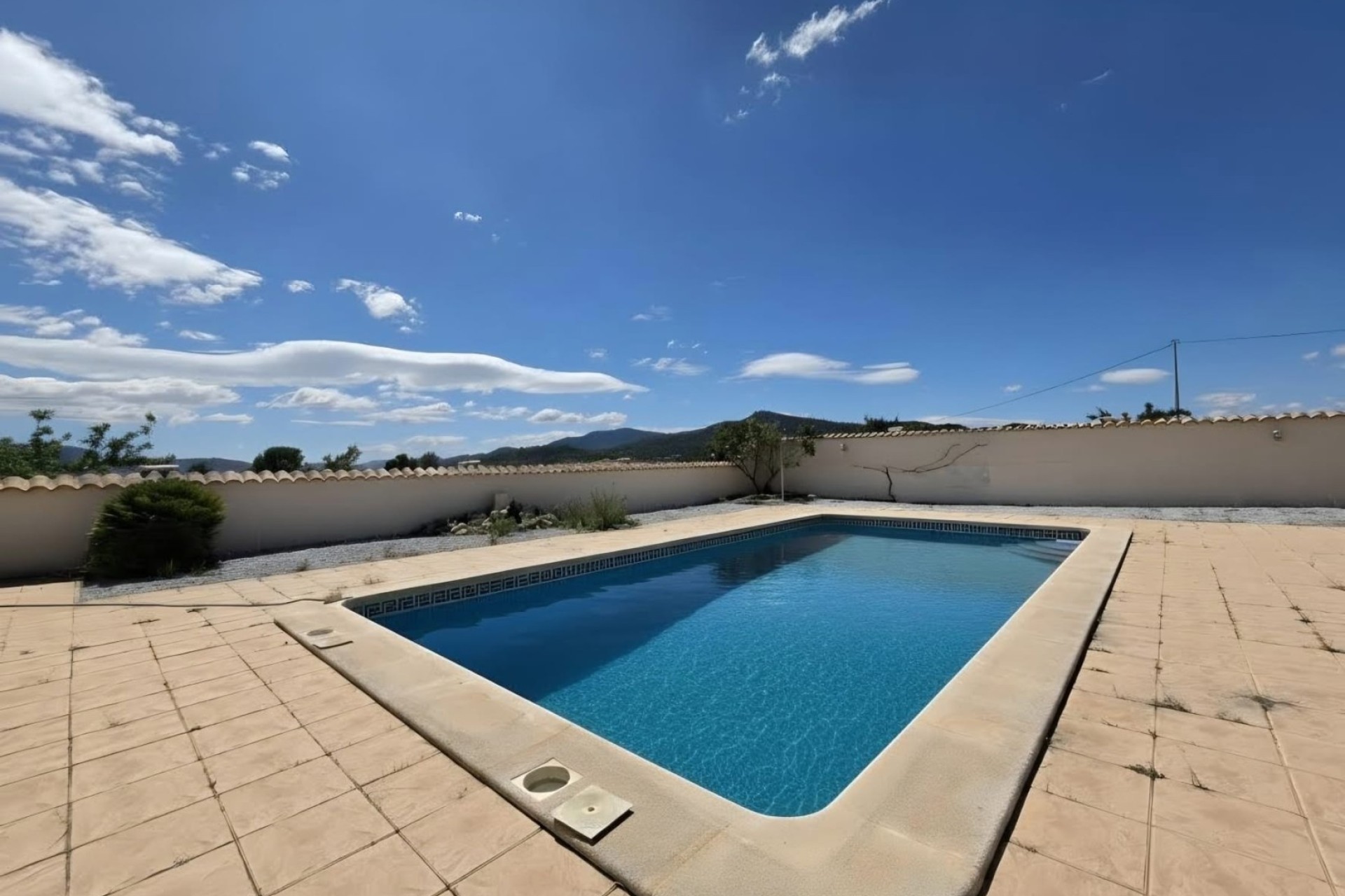 Sale - Detached Villa -
Monóvar/Monóver - Inland