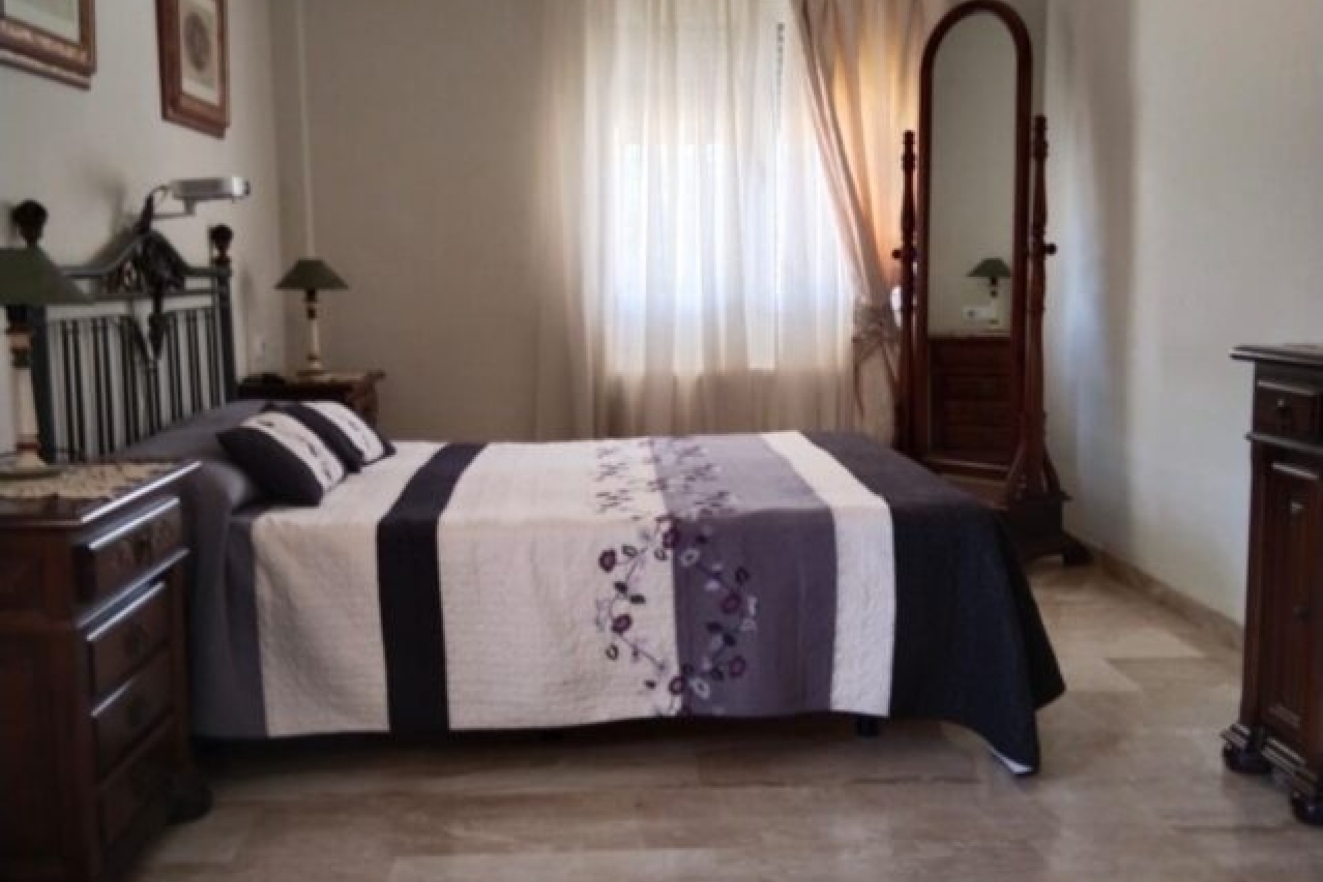 Sale - Detached Villa -
Monóvar