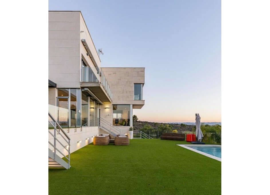 Sale - Detached Villa -
Murcia