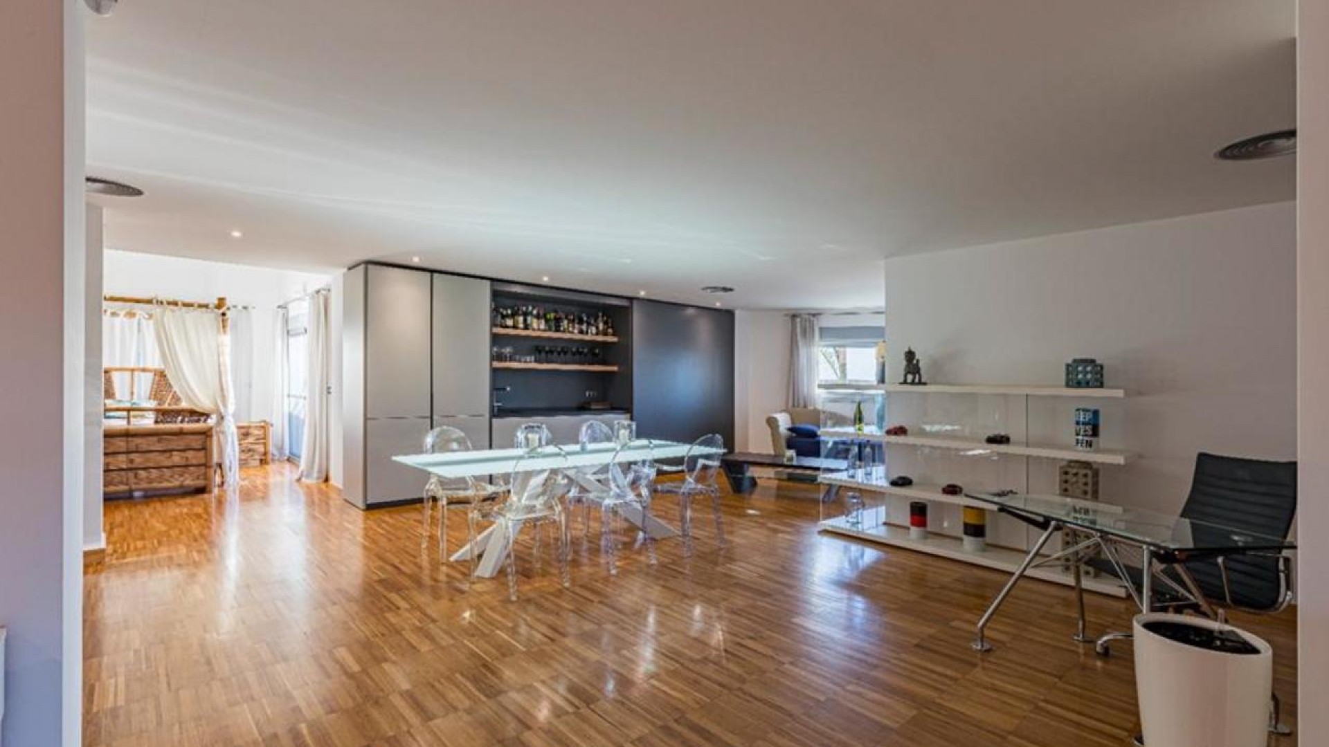 Sale - Detached Villa -
Murcia