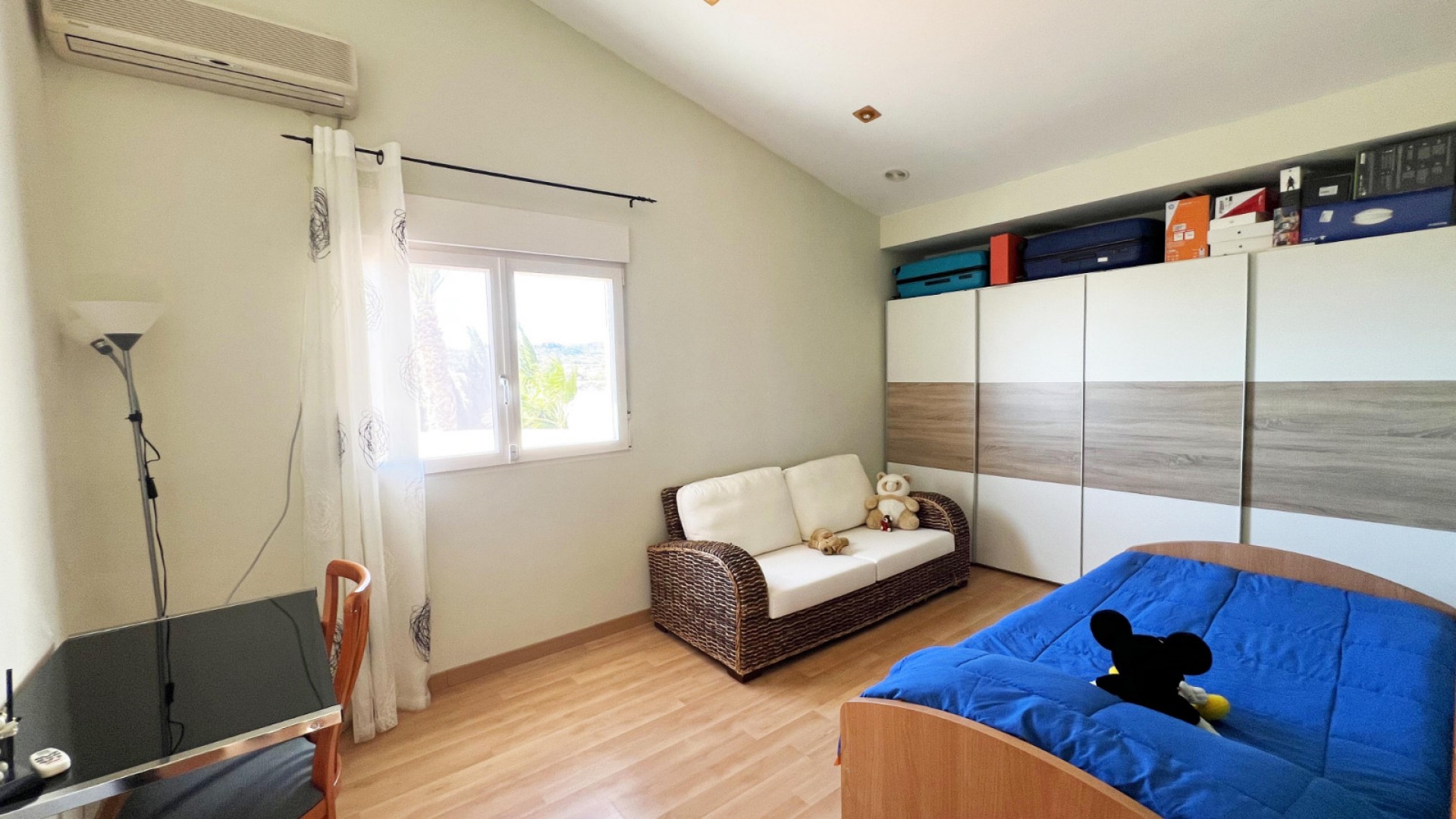 Sale - Detached Villa -
Novelda