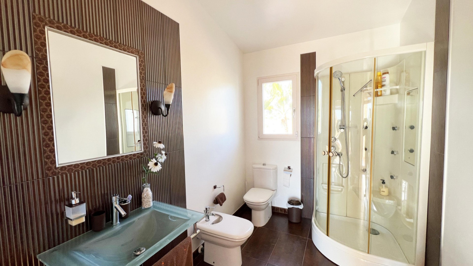 Sale - Detached Villa -
Novelda