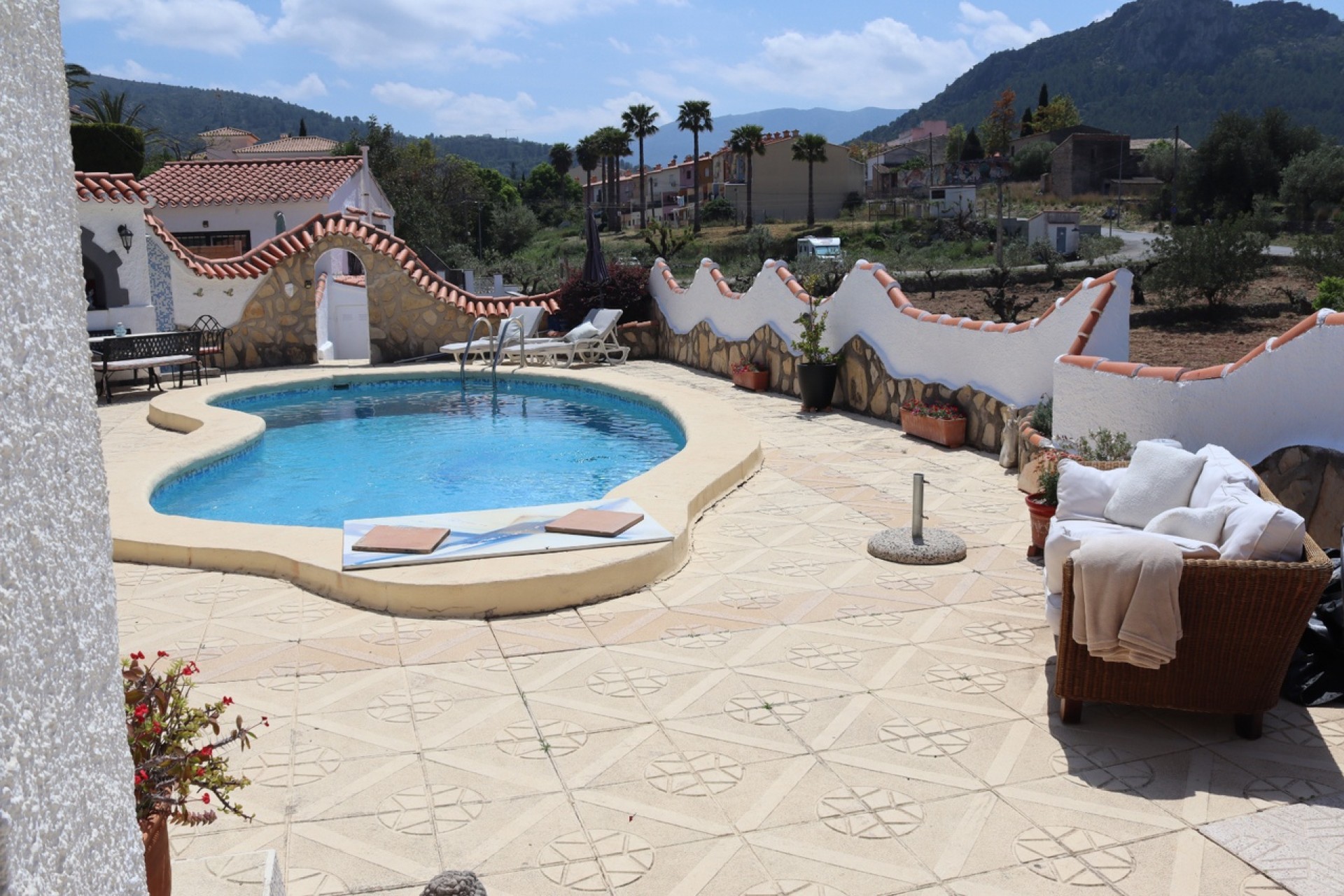 Sale - Detached Villa -
Orba - Inland